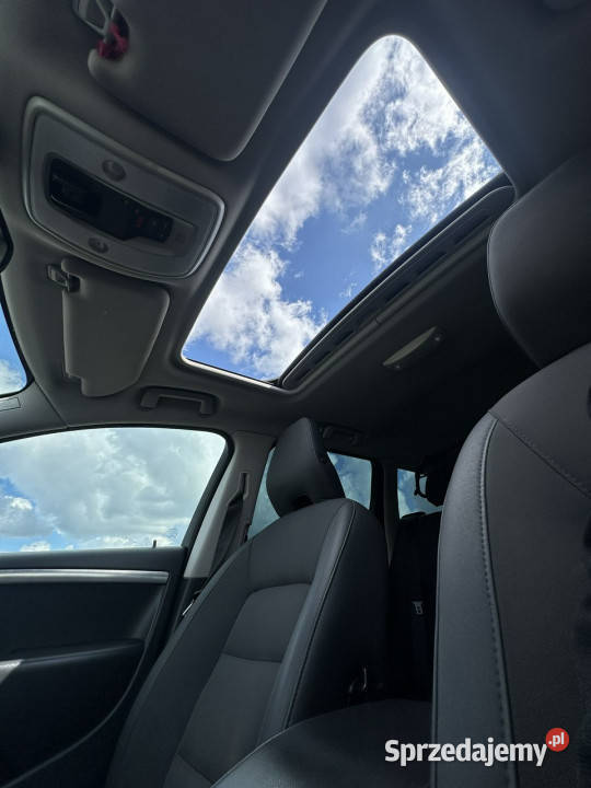 Volvo XC 70 III 2007 gniazdo USB