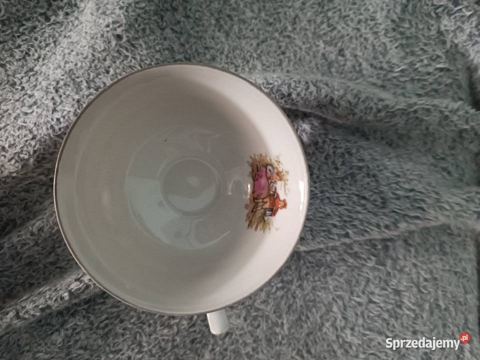 Filiżanki że spodeczkami z PRLu Chorzów