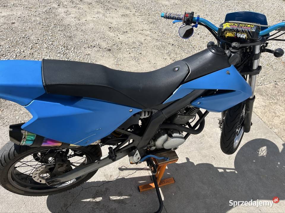 Derbi senda baja 125 Niewierz