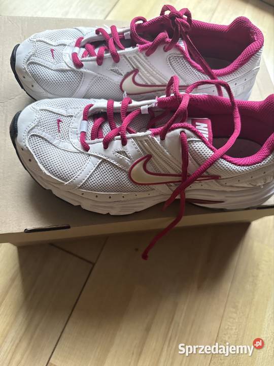 Nike Nowy Targ sprzedam