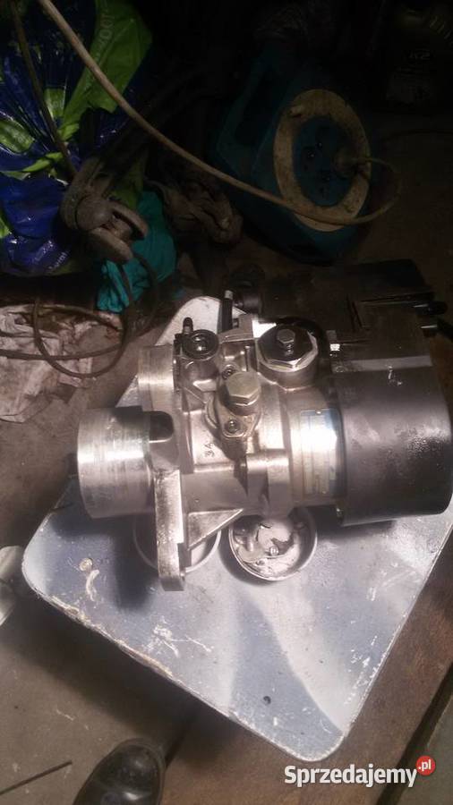 pompa paliwowa do merc w202 22diesel Gdynia