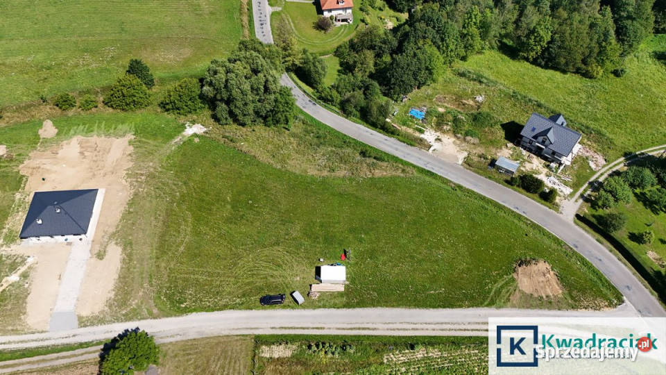 sprzedaży gruntu Kombornia 2337m2 6418zł/m2