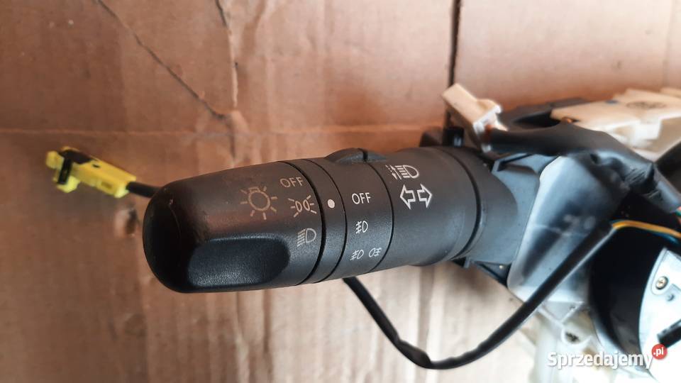 przełącznik zespolony nissan primera P12 18 16V wielkopolskie