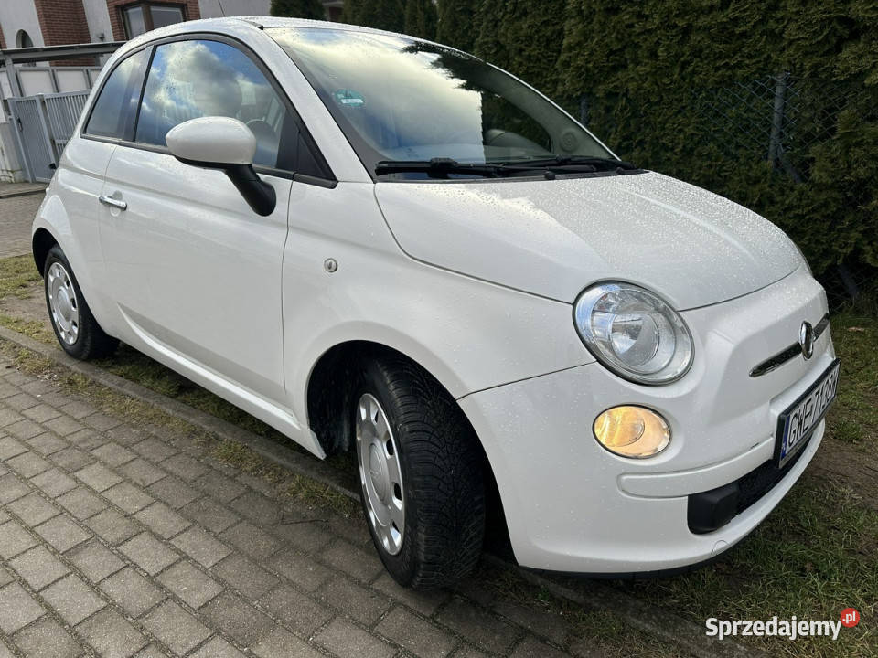 Fiat 500 KlimatyzacjaIsofixOpony wielosezonowe