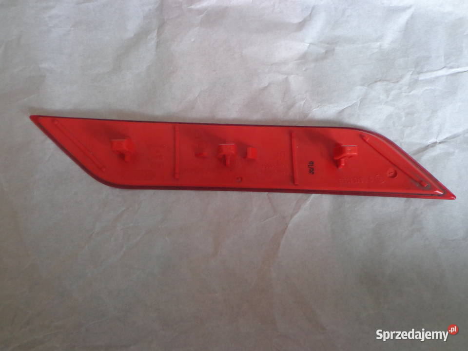 Skoda Yeti Odblask czerwony lewy tylny