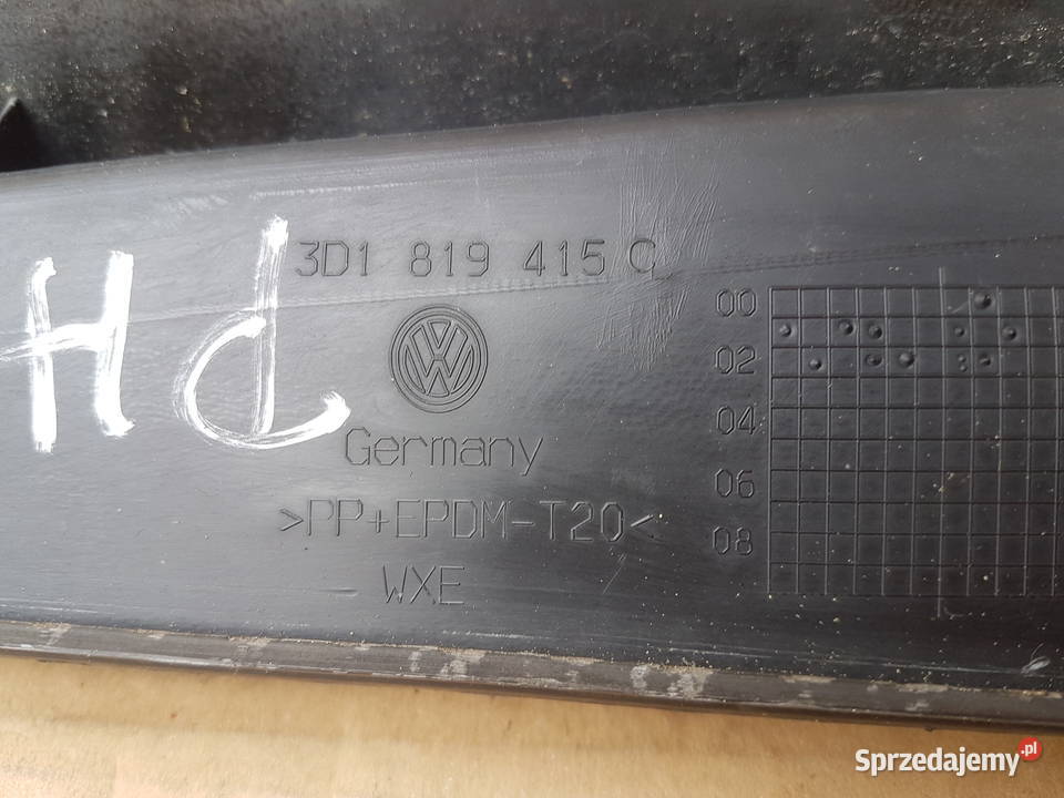 VW Phaeton listwa osłona podszybia mechanizmu części blacharskie Legnica sprzedam