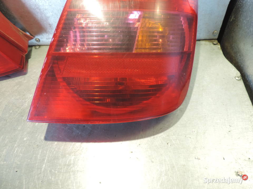 FIAT STILO HB 5D LAMPA PRAWA TYLNA Rok produkcji 2004 Części samochodowe Nowy Sącz