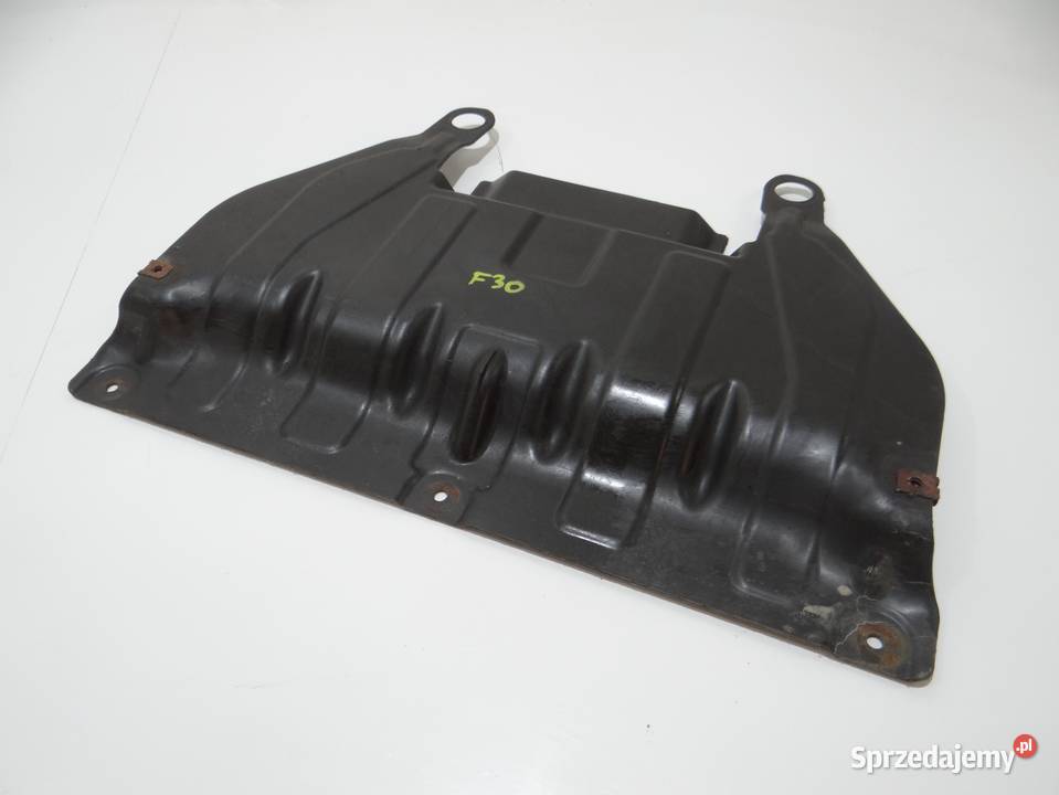 OSŁONA SILNIKA BMW F30 6850067 osobowe lubelskie Strzyżewice sprzedam