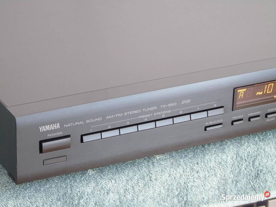 Tuner radiowy Yamaha TX550 sprawny i śliczny sprzedam