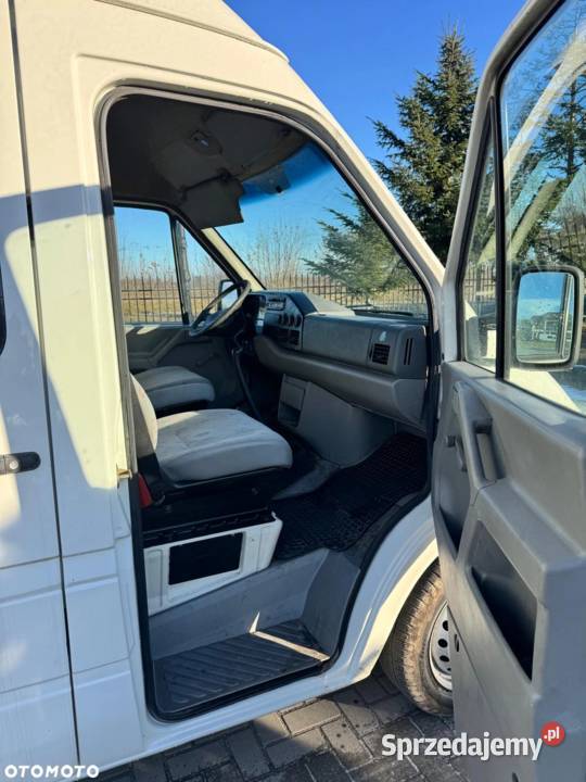 VOLKSWAGEN CRAFTER PROD 2001używany chłodnia (izoterma) Przykona