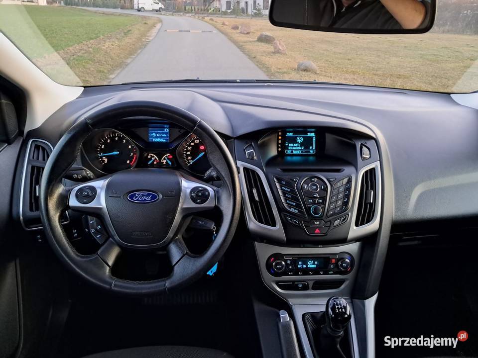 Ford Focus 16 zwykła benzyna tempomat z Niemiec wielkopolskie Pleszew