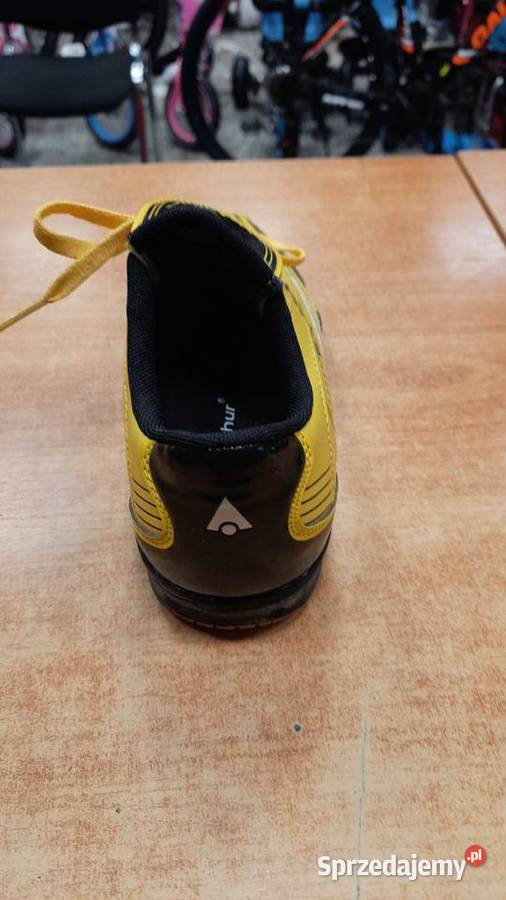 Buty halowe McArthur rozmiar 38 39 żółte Dębica