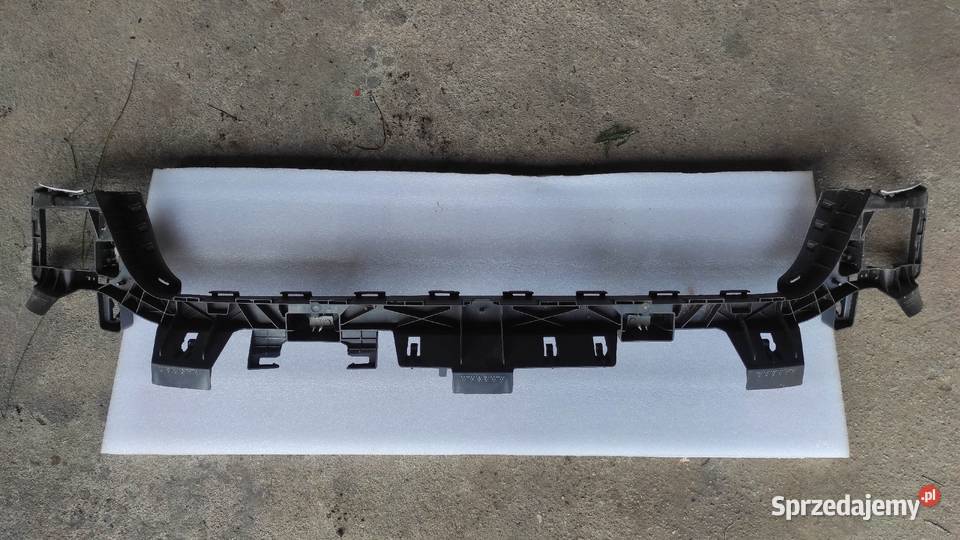 Ślizg zderzaka tył tylnego 8V4807385E Audi A3 8V Rusiec