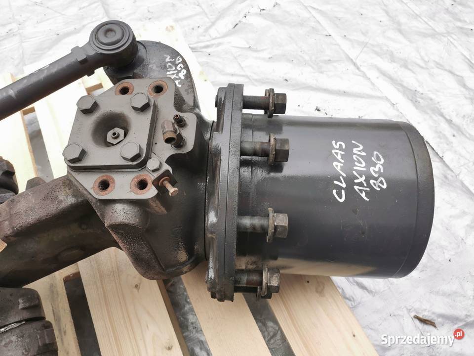 Zwolnica Zwrotnica lewa Claas Axion Carraro 2055 Wilkowo