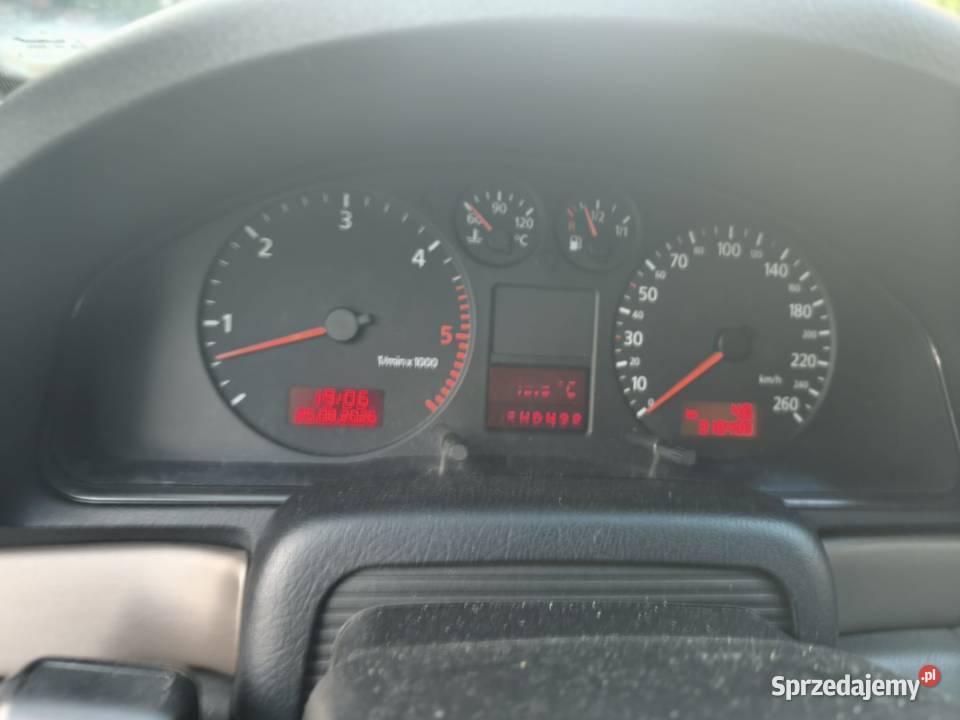 Audi a4 19 d 225000km mazowieckie Kobyłka sprzedam