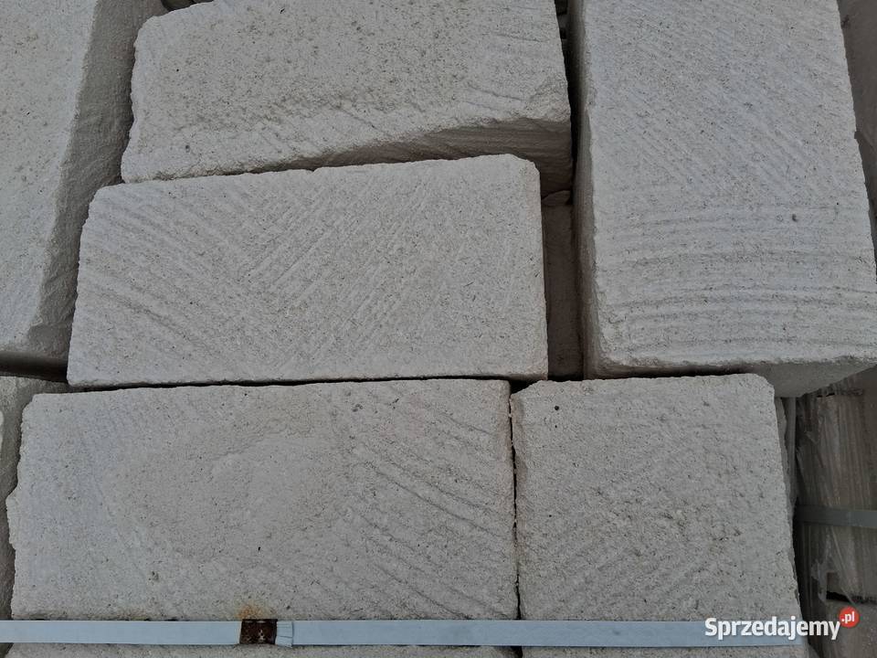 Blok z piaskowca białego BPT 390X190X188 M2580 lubelskie Ułęż