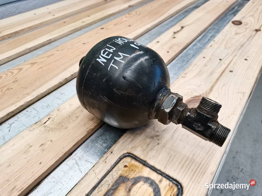 Akumulator hydrauliczny Holland TM 190 Bosch V Pozostałe wielkopolskie Wilkowo sprzedam
