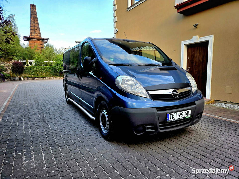 Opel Vivaro 25 CDTi 150 KMLift Brygadówka Long 6