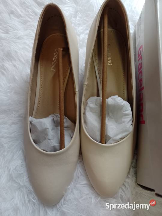 40 Kremowe czółenka biznesowe w pudełku NOWE Kraków sprzedam