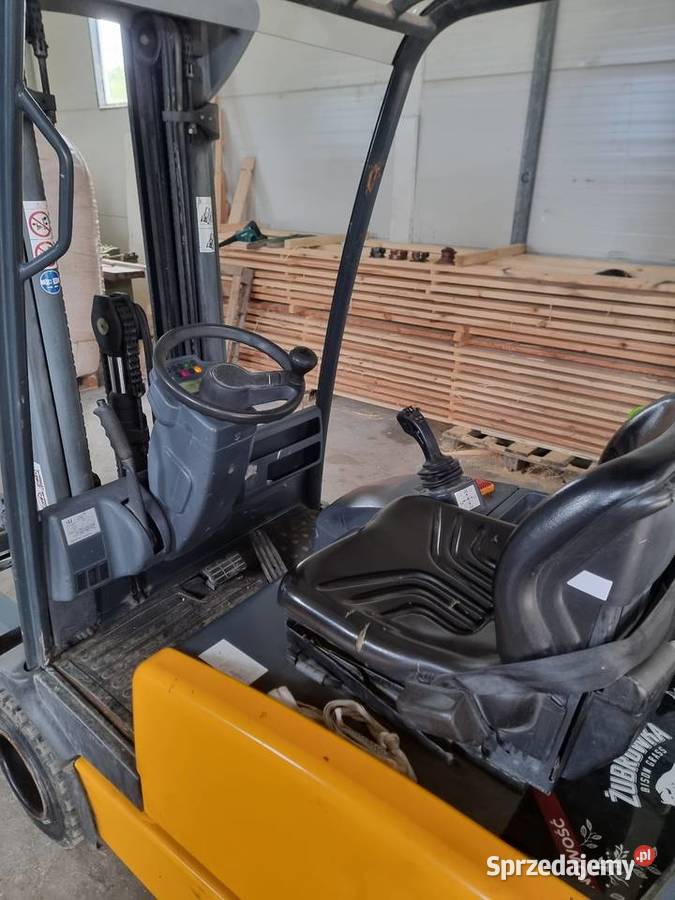 Wózek widłowy Jungheinrich EFG 320 wolny skok Stara Olszówka