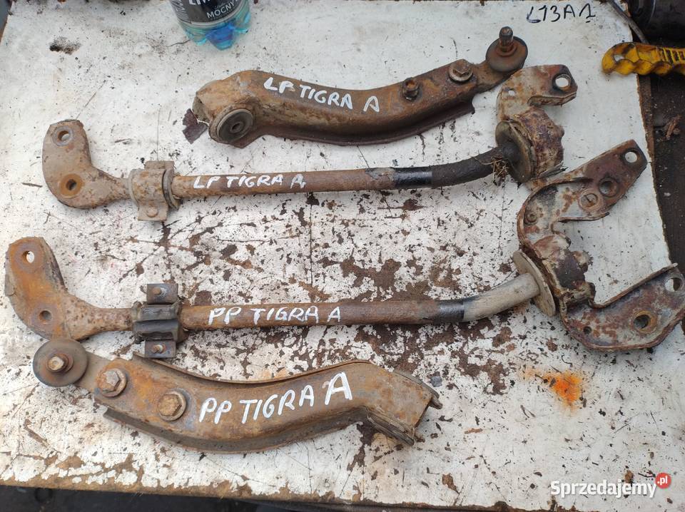OPEL TIGRA A wahacz przód prawy lewy Kielce sprzedam