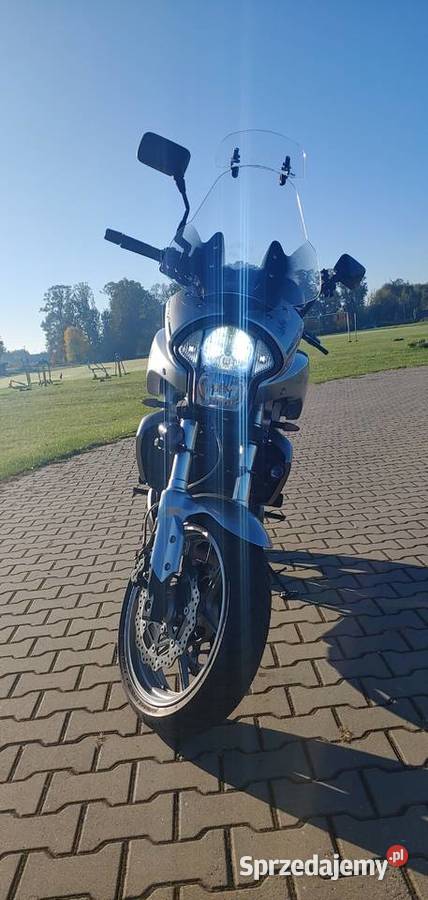 Kawasaki Versys 650 stan Rok produkcji 2007 Piątek
