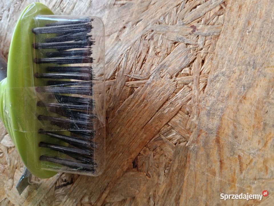 Szczotka druciana ze skrobakiem do kostki wielkopolskie Głogowa