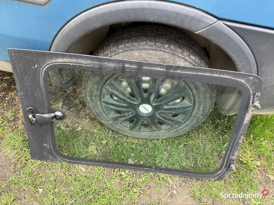 Szyba lewy tył Opel combo c otwierana Kazimierza Wielka sprzedam