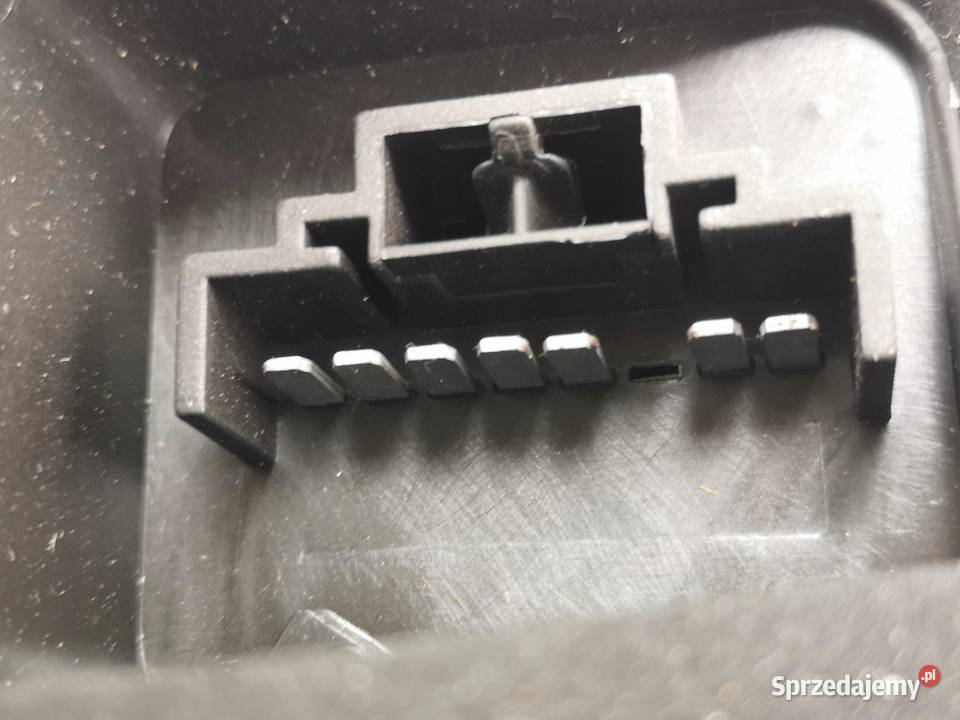 LAMPA PRAWY TYŁ FIAT STILO 20012007 NOWA MAGNETI sprzedam