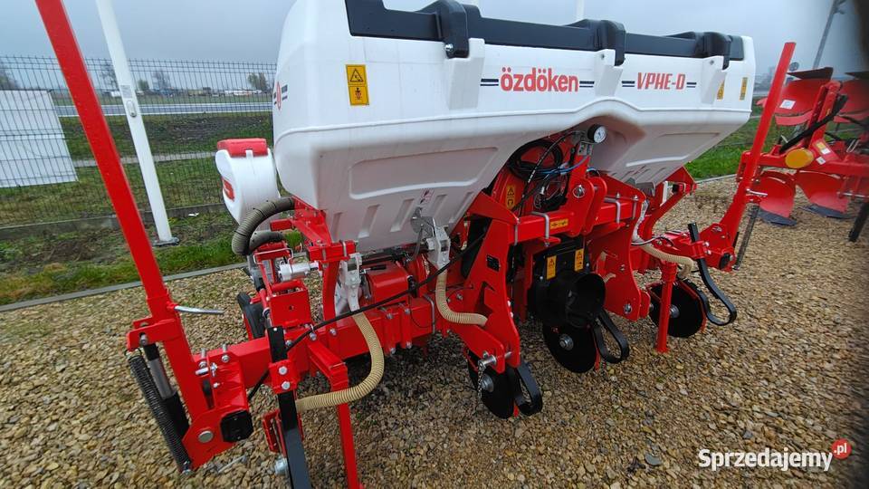 Siewnik 4rzędowy na ramie sztywnej OZDOKEN Rząśno