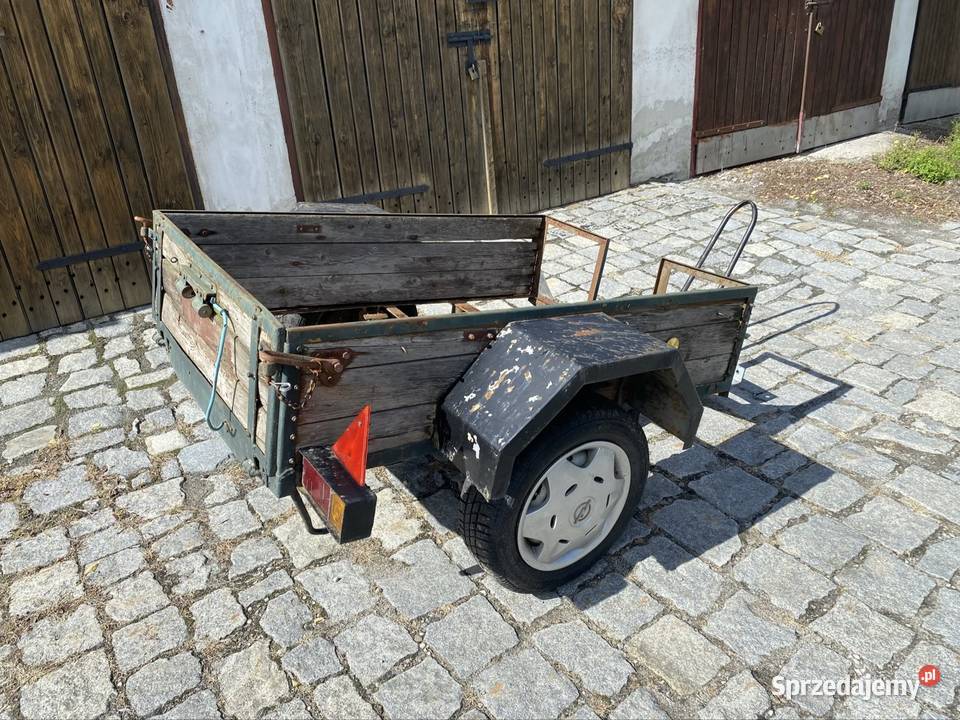 Przyczepka samochodowa Niemiecka burtowe Strzelin