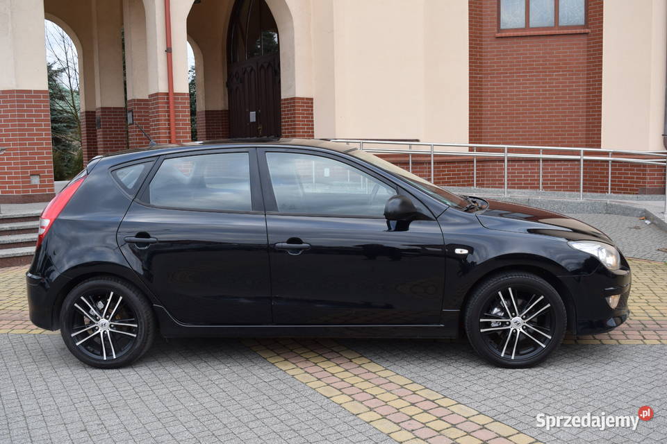 HYUNDAI i3014i 109 100Bezwypadkowy Okazja Model i30 Olsztyn