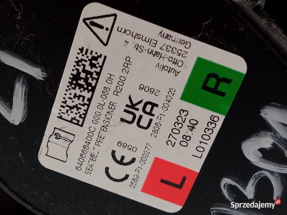 PAS BEZPIECZEŃSTWA LEWY TYŁ KANAPY Bmw Seria 3 osobowe