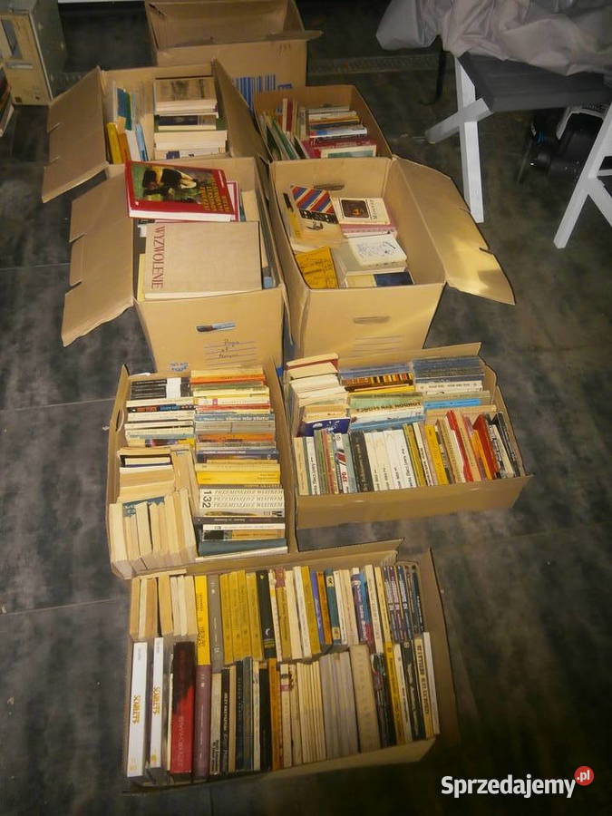 Książki około 500szt. sprzedam likwidacja biblioteki