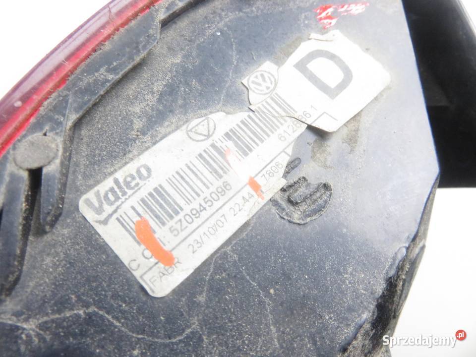 LAMPA PRAWA TYLNA VW FOX 5Z0945096 sprzedam