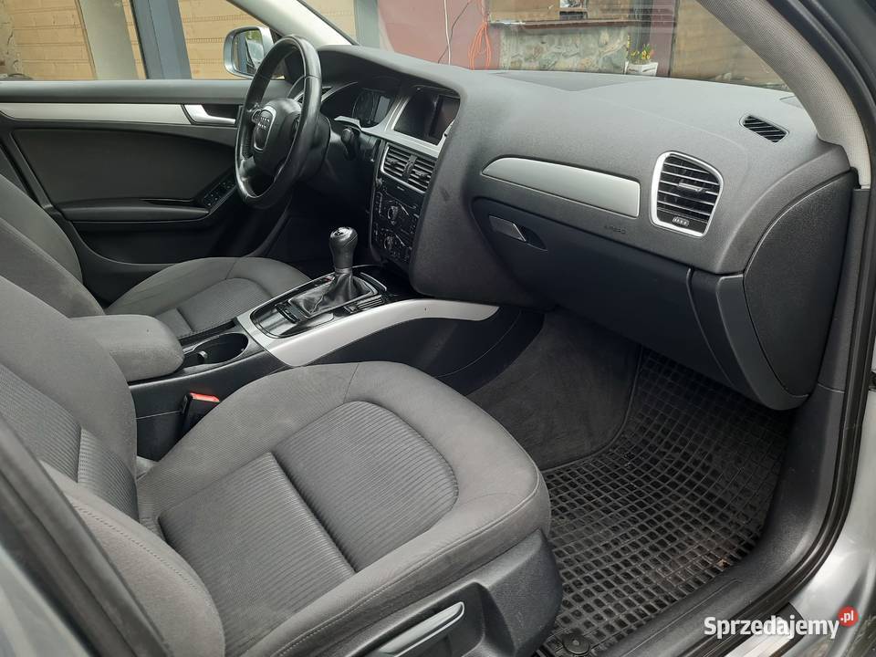 AUDI A4 B8 Kombi 2011 20 TDI 143 Xenon Klima poduszka powietrzna Jelenia Góra