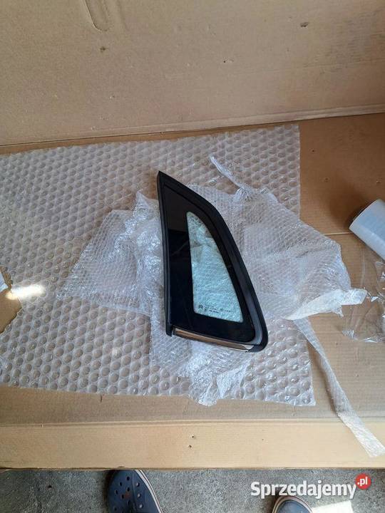 Szyba lewa Tylna tył CitroEn C4 II B7 9803167680 osobowe dolnośląskie
