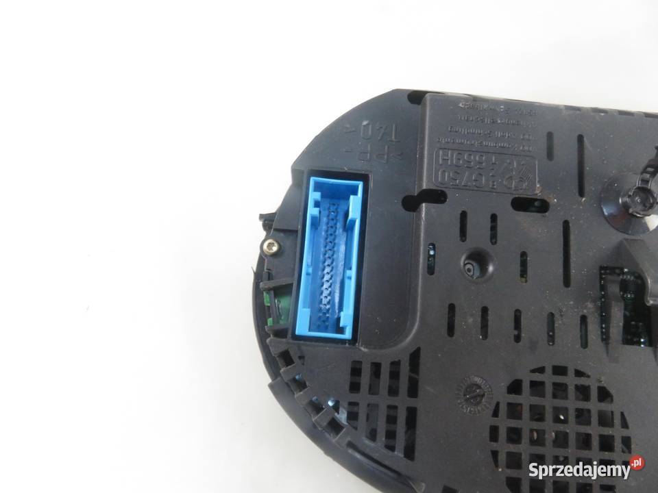 LICZNIK AUDI A2 14 TDI AMF 8Z0920900 osobowe małopolskie