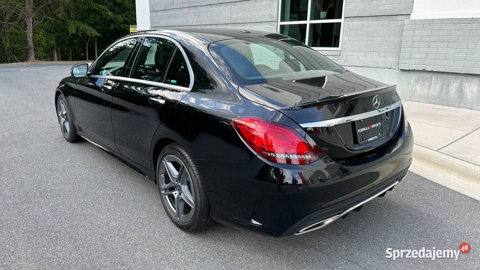Mercedes C300 4MATIC Rok produkcji 2020 Piaseczno sprzedam