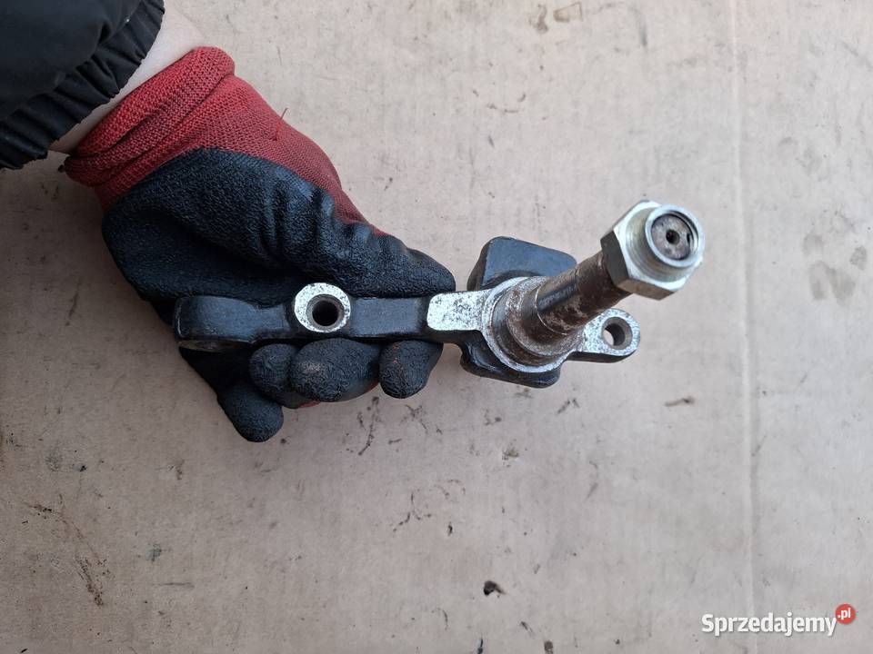 Nowa zwrotnica czop zwrotnicy Fiat 126p Maluch Strzelce Opolskie sprzedam