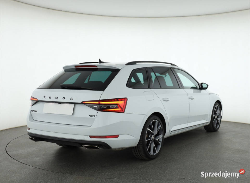 Skoda Superb 20 TSI podgrzewane fotele