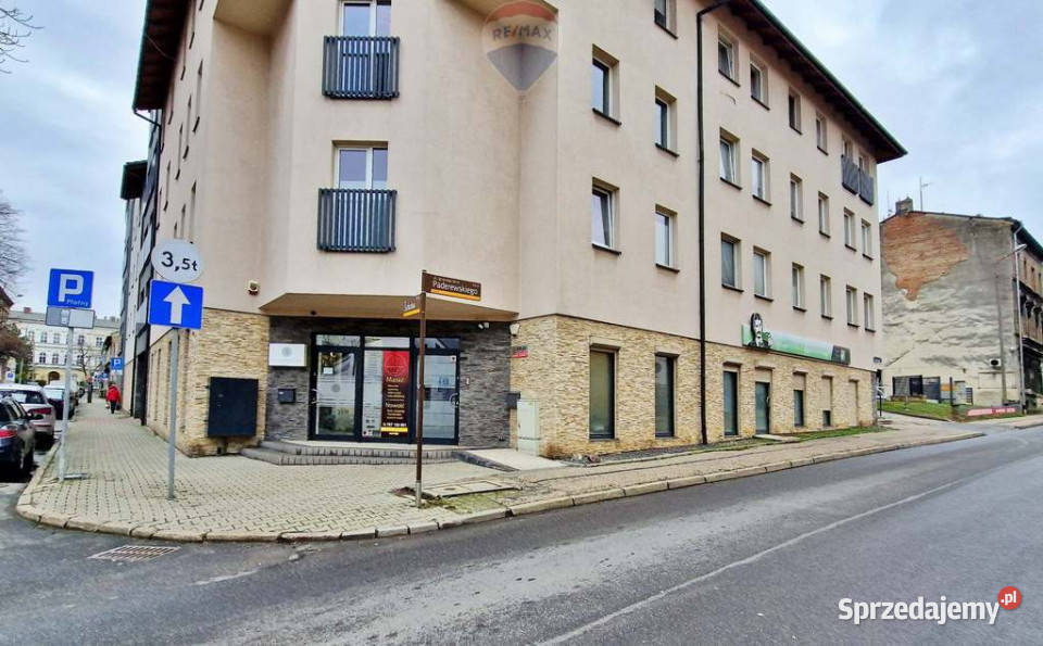 Parter centrum wejście ruchliwej ulicy śląskie Bielsko-Biała