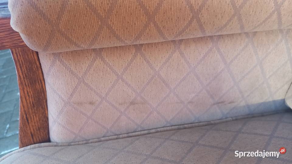 Fotel dębowy rustykalny z welurową tapicerką 732 Meble