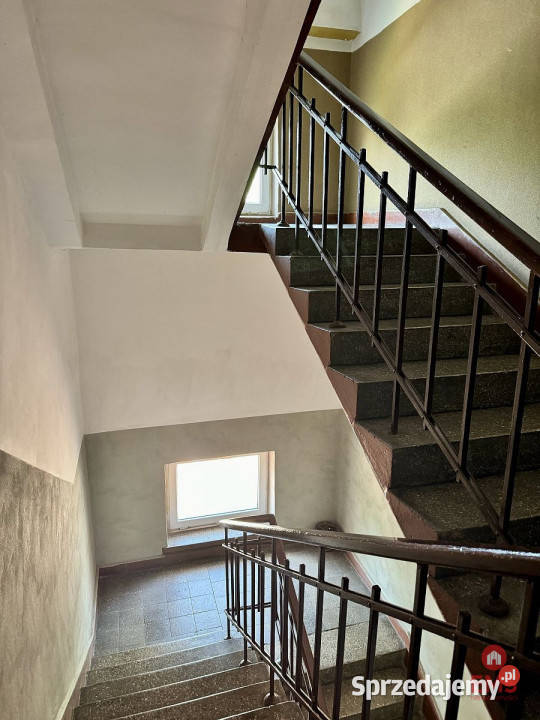 Sprzedam lokal 500m2 Kuźnica Sprzedaż sprzedam