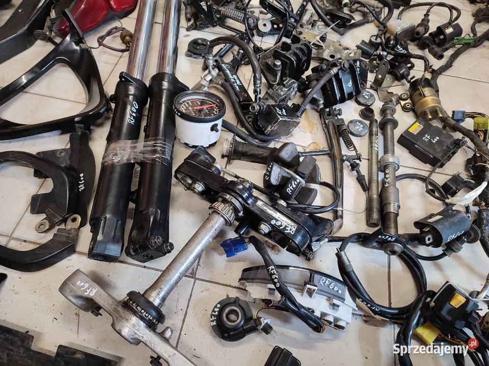Suzuki RF 600 części owiewki siedzenie lampa Jelenia Góra