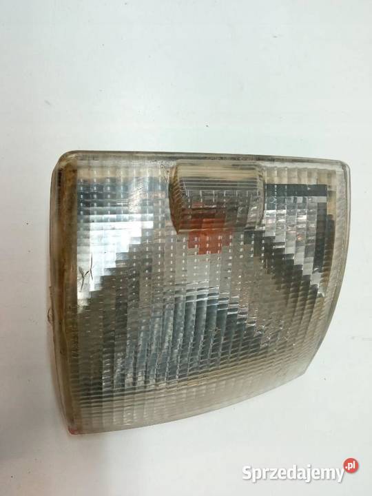 KIERUNKOWSKAZ LEWY PRAWY PRZÓD KOMPLET 183321B osobowe Części samochodowe sprzedam