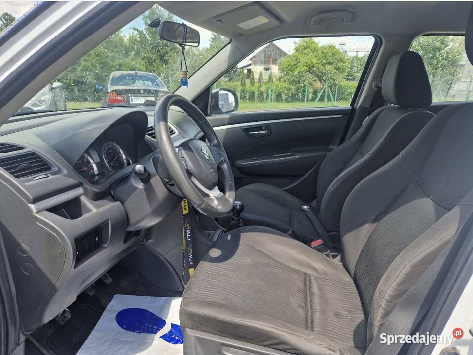 Suzuki Swift 13B 2012 LPG manualna świętokrzyskie Pińczów sprzedam