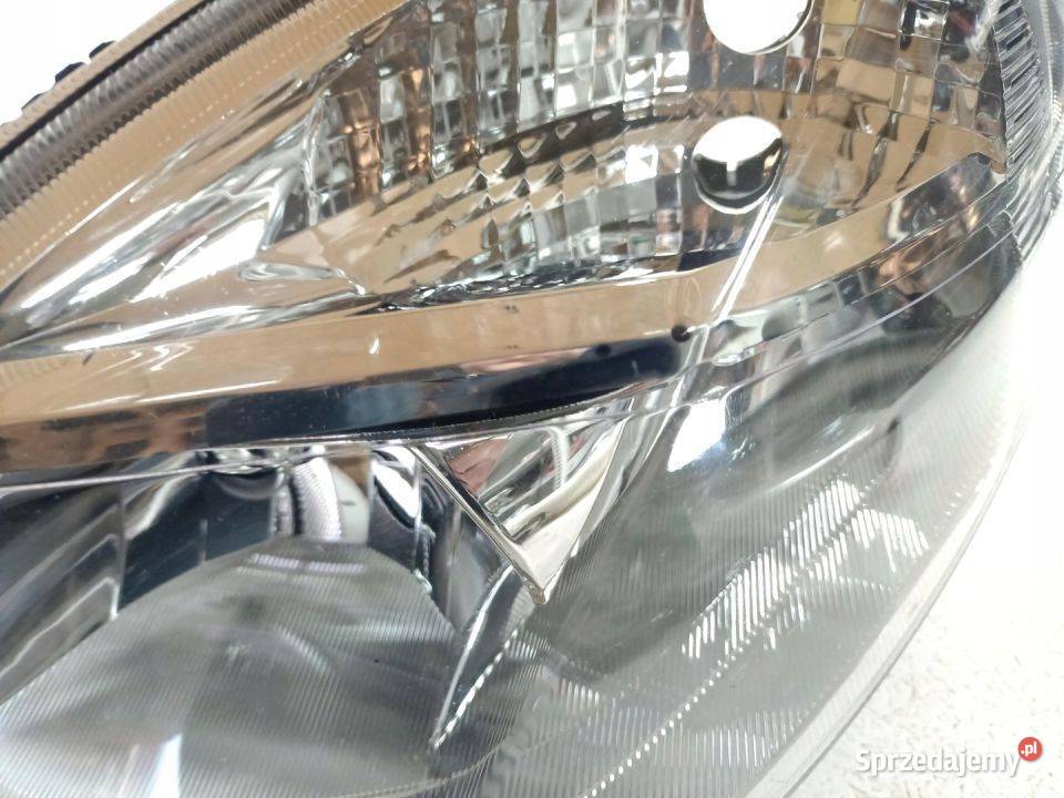 REFLEKTOR LAMPA PRZÓD LEWY LANCIA YPSILON II Skarżysko-Kamienna
