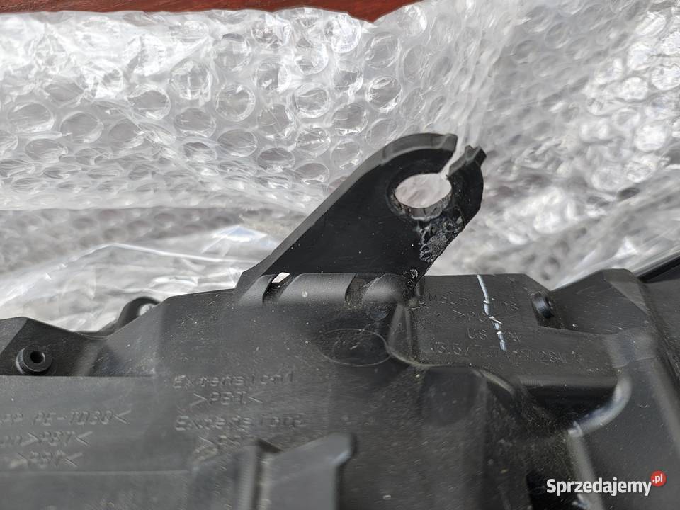 RAV4 V Lampa prawa przednia reflektor LED osobowe Turek sprzedam