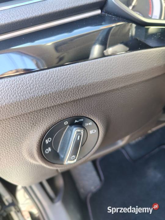 Piękna Skoda Superb III 4x4 L K światła do jazdy dziennej